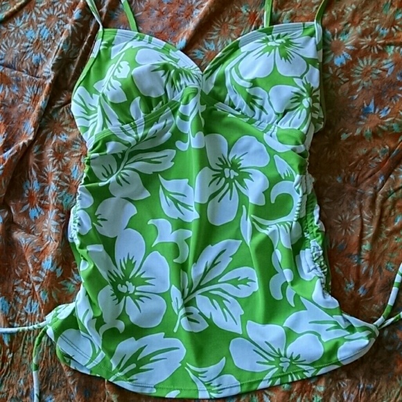Sonoma swim suit top