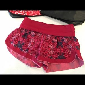 Lululemon fold over shorts
