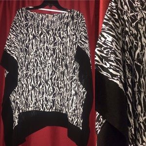 Comfy Black and White Poncho :)
