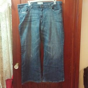 Boot cut jeans