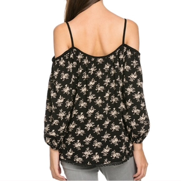 Last one! Small Cold shoulder floral tunic - Picture 3 of 4