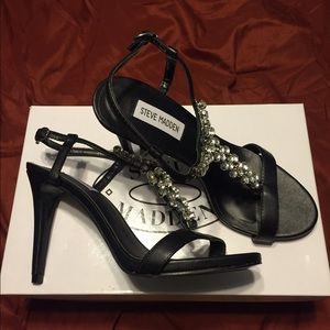 💥Steve Madden Rhinestone Dress Sandals