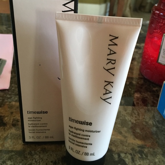 Mary Kay age fighting moisturizer