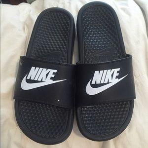 Nike slides