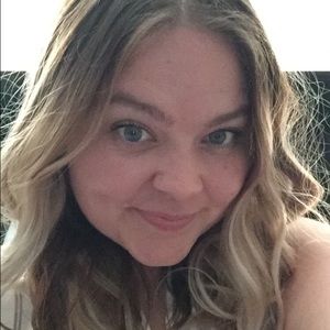 Meet your Posher, Marissa