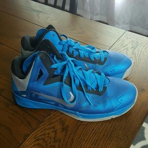 Mens Nike Basketball Sneakers