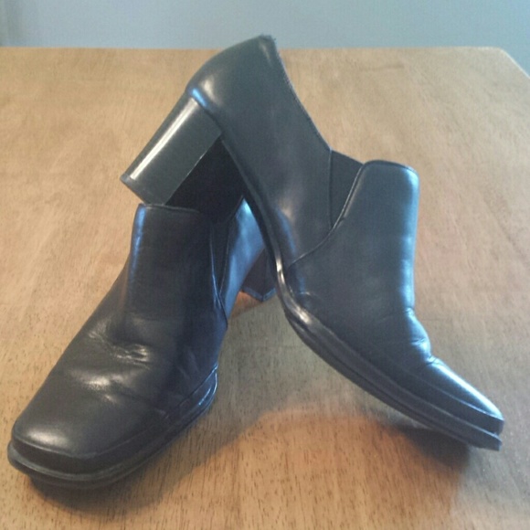 Women's Black Ankle Boots size 9