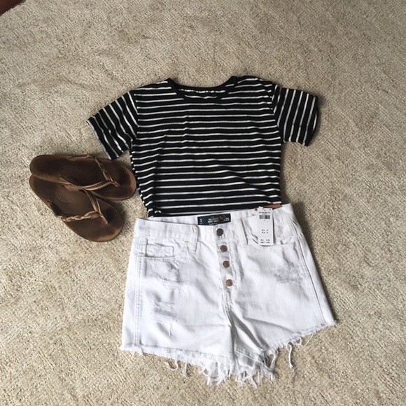 Hollister high-rise shorts