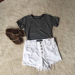 Hollister high-rise shorts