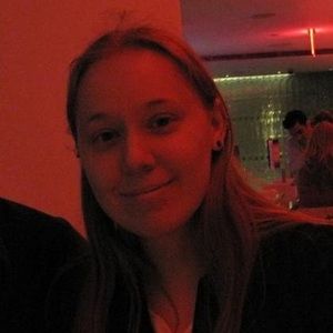 Meet your Posher, Carrie