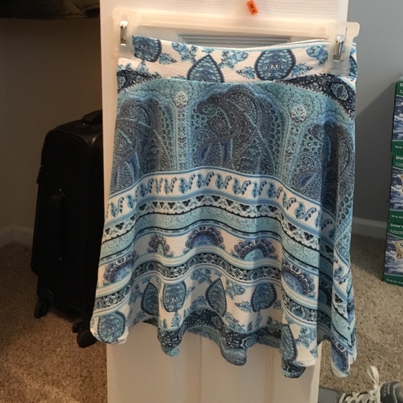 Show me your Mumu skirt