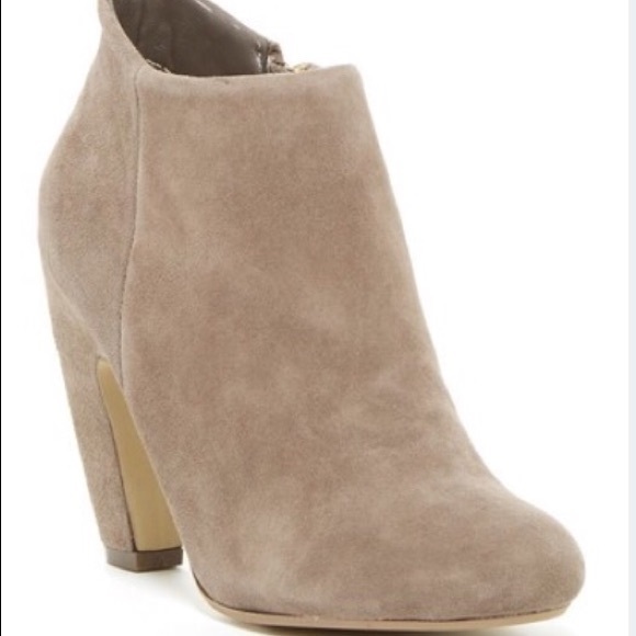Steve Madden Panelope bootie, 7.5