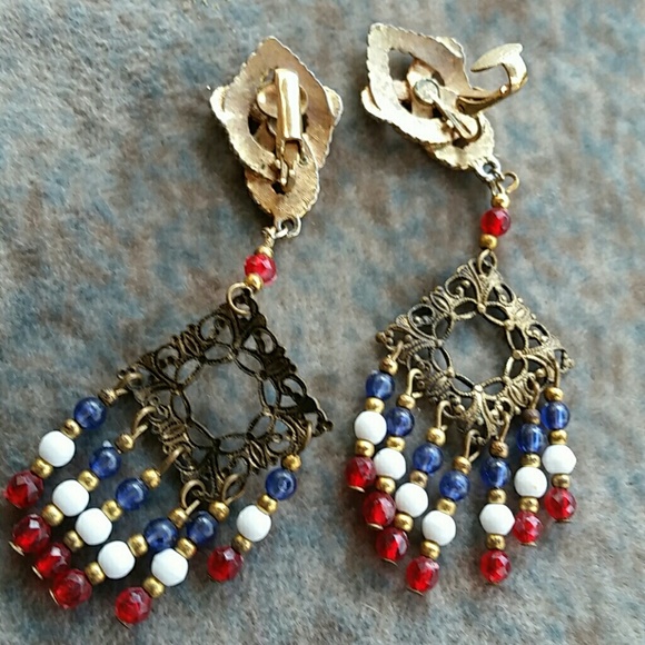 GIFTED❣️Upcycled American Chandelier Earrings - Picture 2 of 4