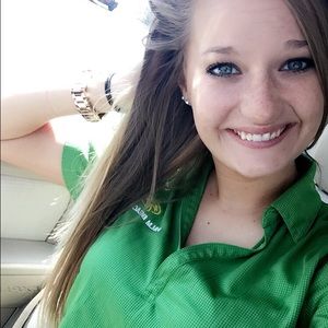 Meet your Posher, Megan