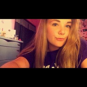 Meet your Posher, Kylee