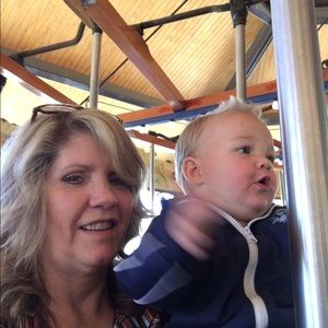 Meet your Posher, Pam