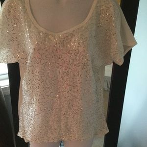 Never worn beautiful blouse