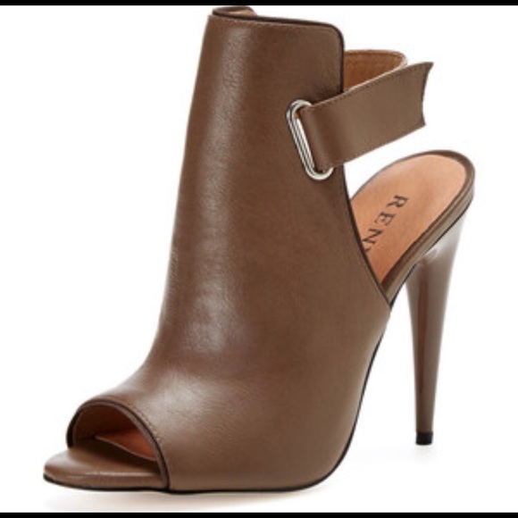 Renvy Erin Peep toe Booties, sz 8