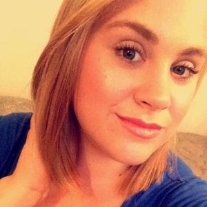 Meet your Posher, Cierra