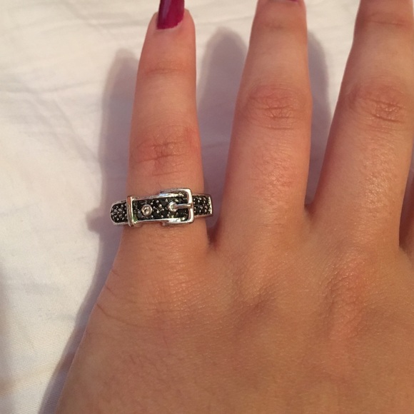 Ring