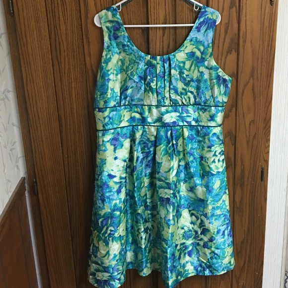 Beautiful Green and blue summer dress!