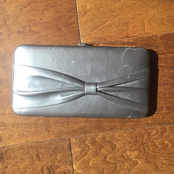 A metallic wallet