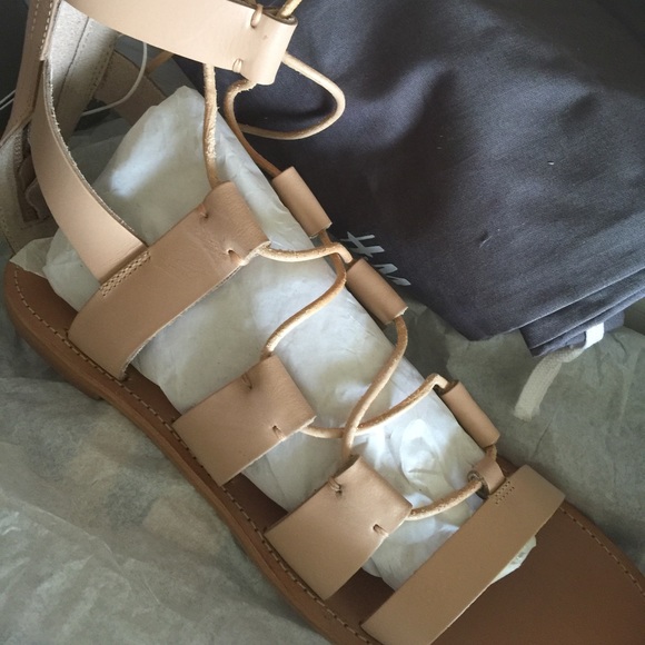 H&M Nude Lace Up Gladiator Sandals 9.5 - Picture 2 of 3