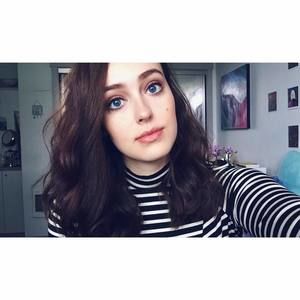 Meet your Posher, Haley