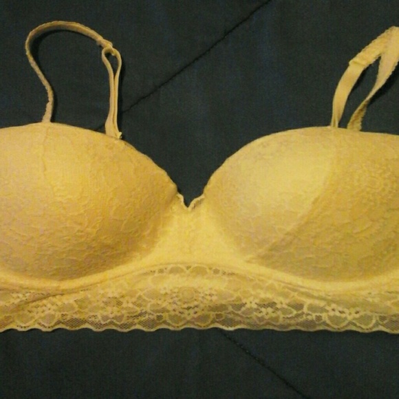 Victoria's Secret Other - Pink/Victoria Secret Lace Bralette--Large