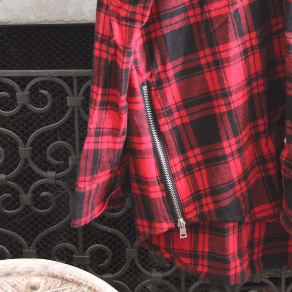 ๐ SOLD ON DP LA Hearts Red & Black Flannel (Pacs - Picture 3 of 4