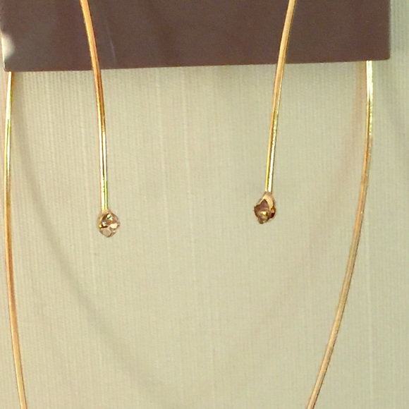 FINAL SALE!  Fashion earrings.