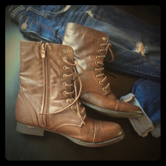 Brown Combat Boots Size 7