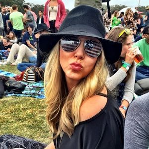 Meet your Posher, Rachael