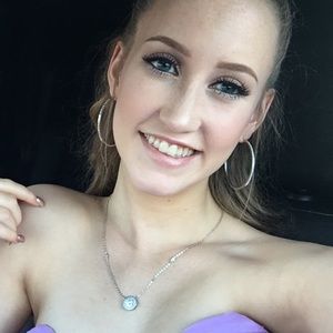 Meet your Posher, Kelsianne