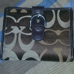 Coach wallet. Authentic