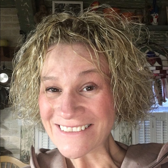 Meet your Posher, Kerrin - Picture 2 of 3