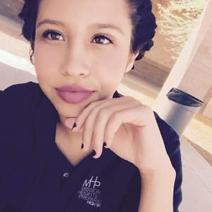 Meet your Posher, Arcelia