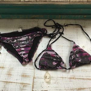 Crash & burn swimsuit set