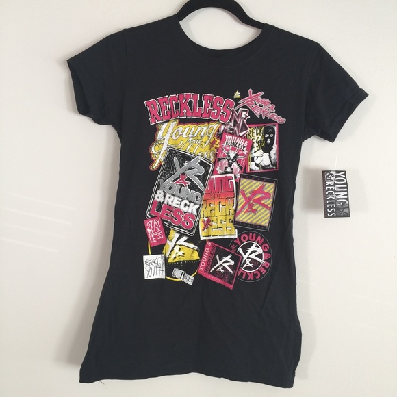 Young & Reckless Graphic T-Shirt - Large