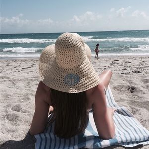 Meet your Posher, Clare