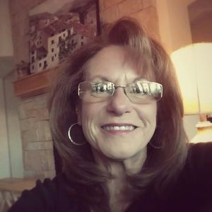 Meet your Posher, Janet