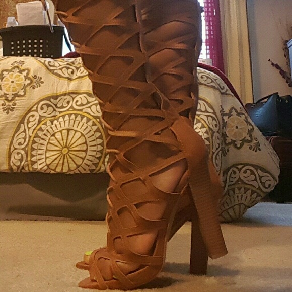 Sold - Picture 2 of 4