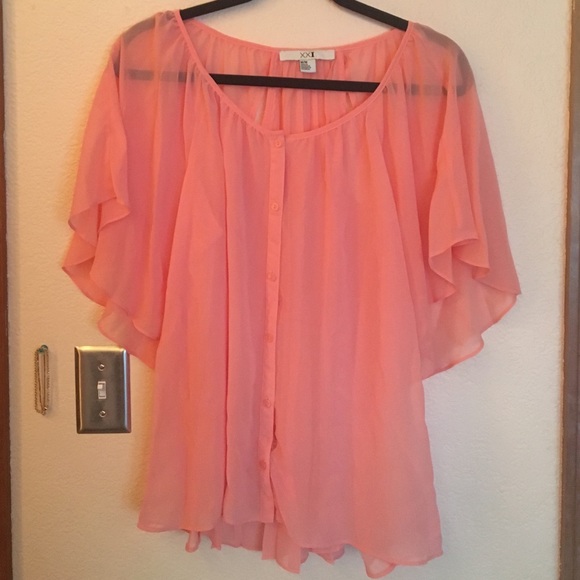 Pink, Flowy button up blouse