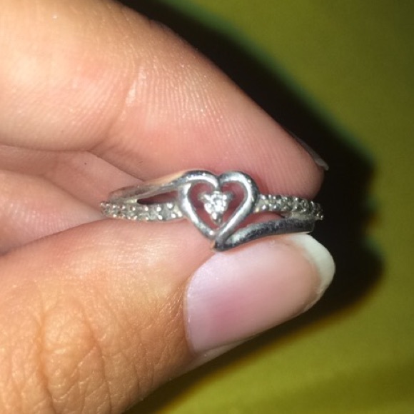 Promise ring - Picture 2 of 2