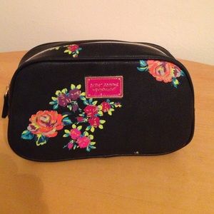 Betsy Johnson makeup/toiletries bag, new