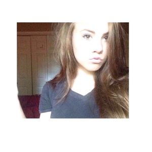 Meet your Posher, Isabel