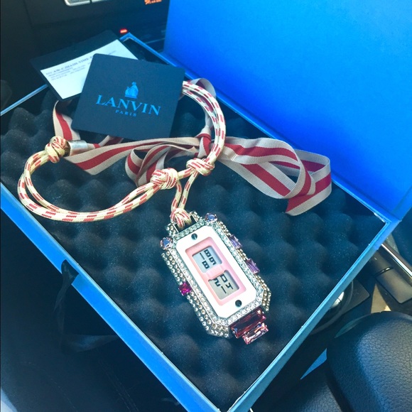 Authentic Lanvin necklese.papers,box including - Picture 3 of 6