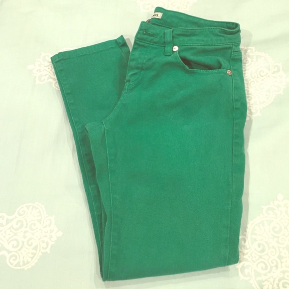 Cropped jeans 🍀☘️