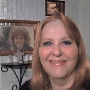 Meet your Posher, Joyce