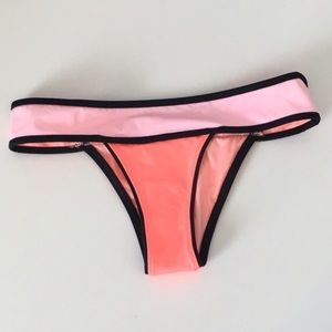 VS ITSY PINK/CORAL COLORBLOCK BIKINI - XS